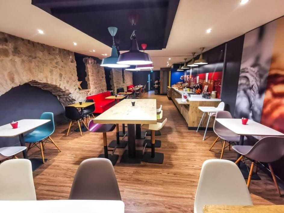 Отель Ibis Douai Centre Экстерьер фото