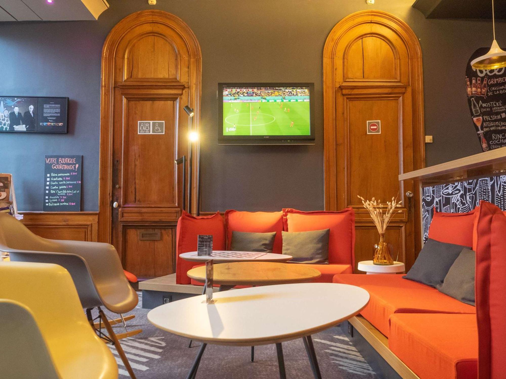 Отель Ibis Douai Centre Экстерьер фото